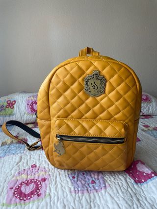 Mochila Hufflepuff Amarilla
