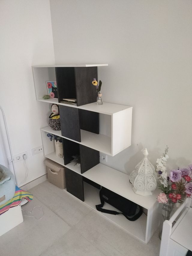 Estantería escalonada