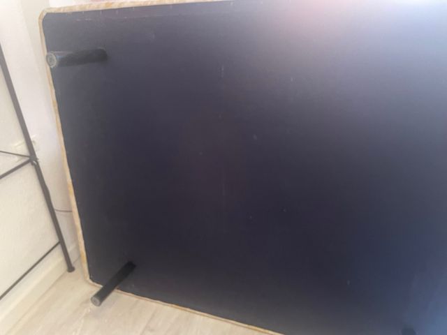 Canapé rígido 135x190 beige/dorado