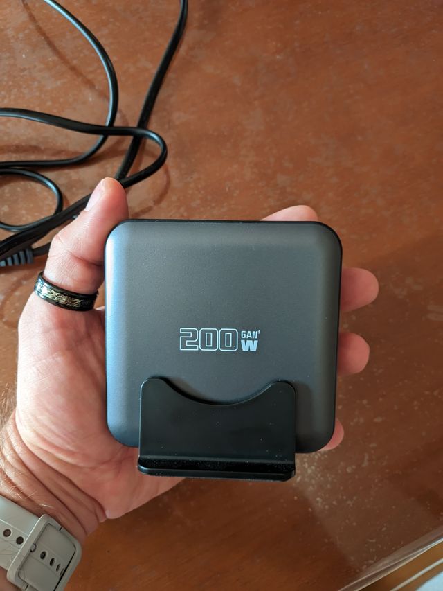 Cargador 200W GAN - Base Carga