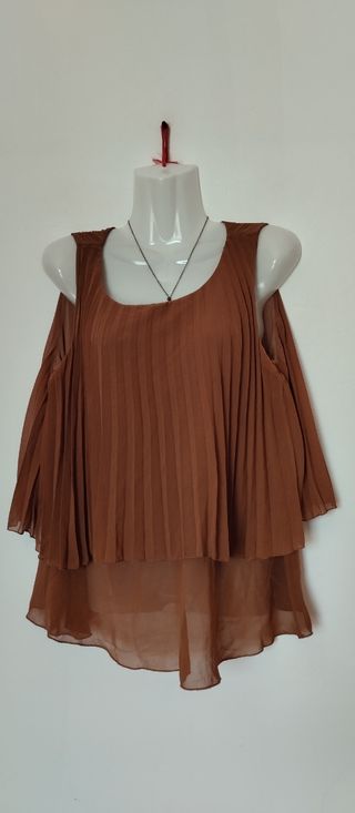 Blusa marrone plissettata