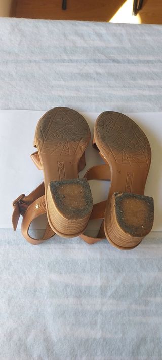 Sandalias Pikolinos Marrón