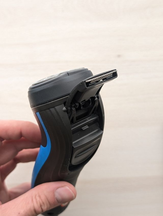 Afeitadora Braun seminueva