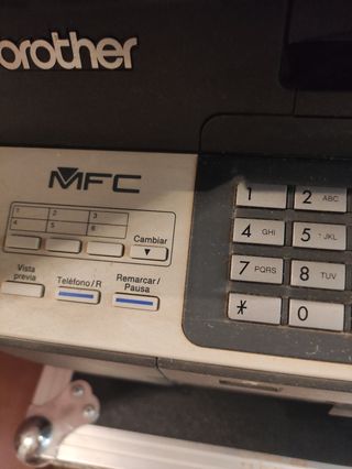 Brother MFC: Fotocopiadora