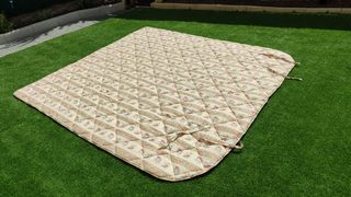 Colcha cama 135cm beige-marrón