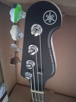 Bajo Yamaha BB234 - Excelente estado