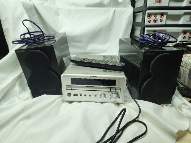 Microsistema Yamaha DRX-730, DVD, CD, RADIO ECC.