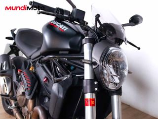 DUCATI MONSTER 821