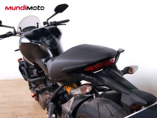 DUCATI MONSTER 821