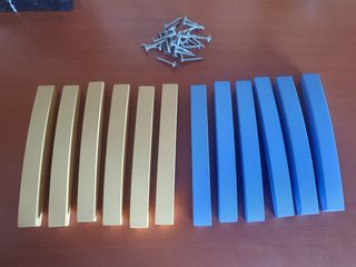 Tiradores madera armario: azul, amarillo