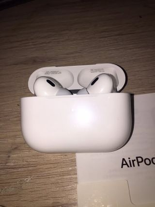 Apple AirPods Pro 2 (MagSafe)