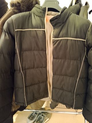 Chaqueta acolchada negra