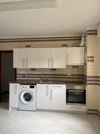 Cocina completa: Lavadora, horno, vitro