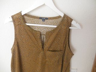 Camiseta Kiabi marrón - Talla L