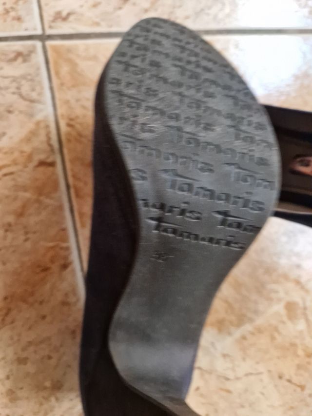 Zapatos tacón Tamaris azules 36