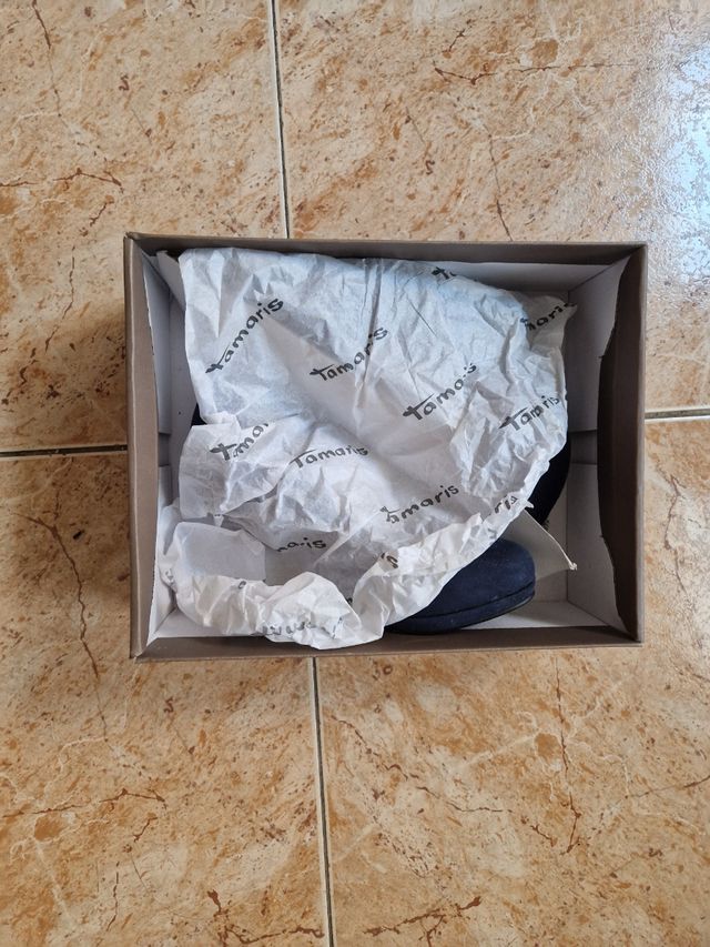 Zapatos tacón Tamaris azules 36