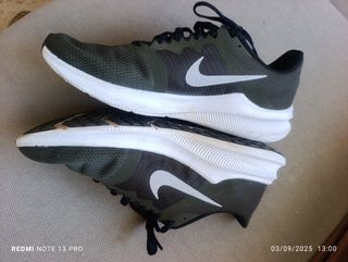 Zapatillas Nike talla 42 - Verde Oliva