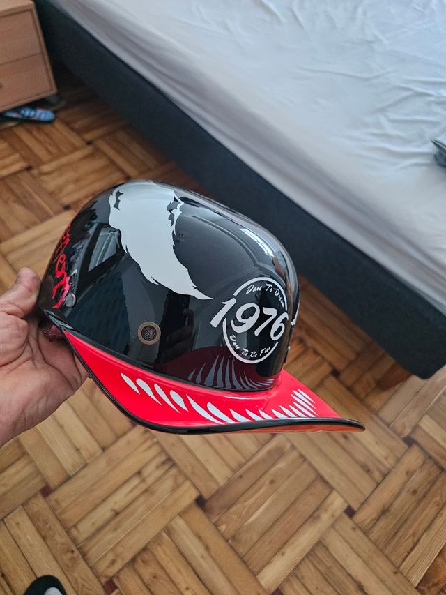 Casco patineta 1976 alta gama