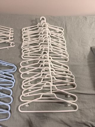 Pack de perchas para la ropa