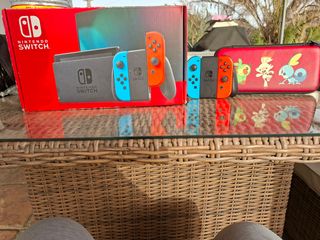 Nintendo Switch Azul-Naranja