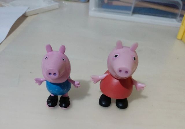 Figuras Peppa Pig & George
