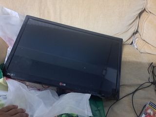 TV LG LED 22" -  Televisión pequeña
