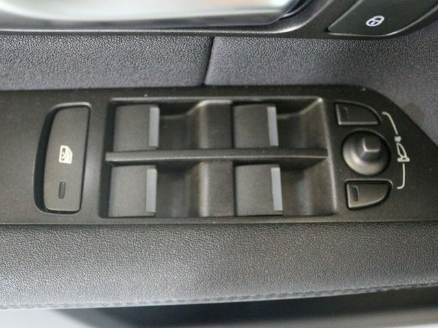 Land-Rover Range Rover Evoque 2.0L TD4 Diesel 110kW (150CV) 4x4 Pure