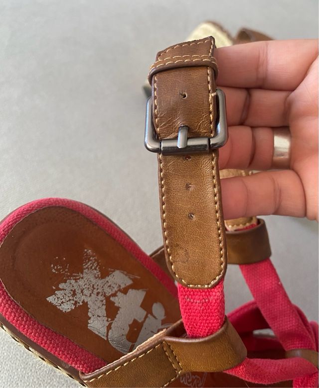 Sandalias Xti rojas-marrón, nº 39