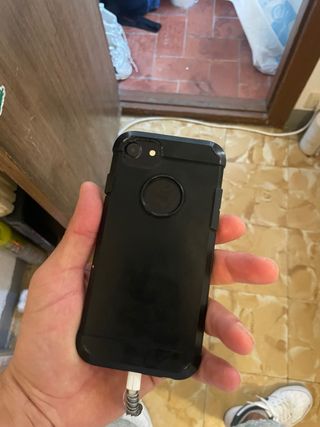 iPhone 7 - móvil negro