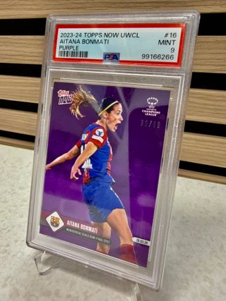 Cromo numerado UWCL Aitana en PSA 9