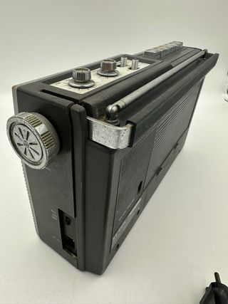 Radio portatile Panasonic 442 vintage