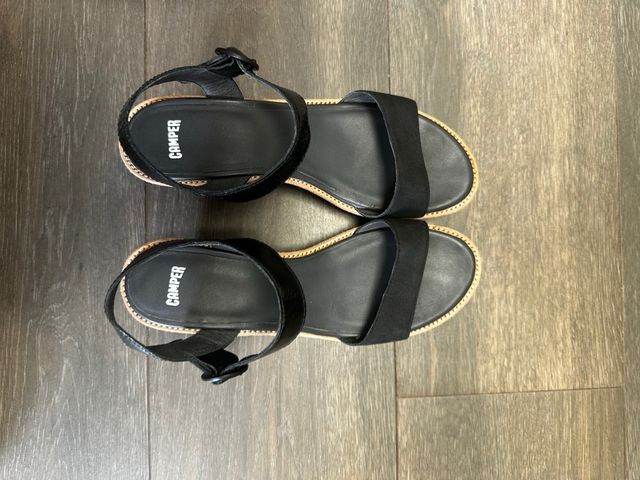 Sandalias de piel cuña CAMPER negras