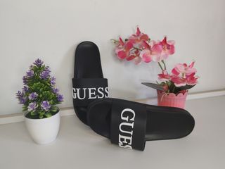 Chanclas Guess negras