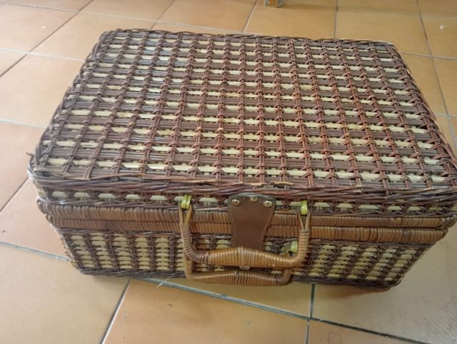 Cesta picnic mimbre marrón
