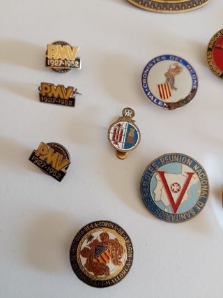 Lotes Medallas y Pines Vintage