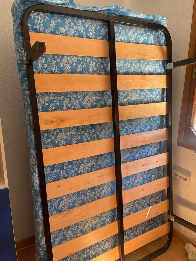 Somier + colchón 105