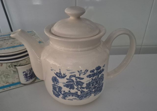 Juego té inglés porcelana azul-blanco