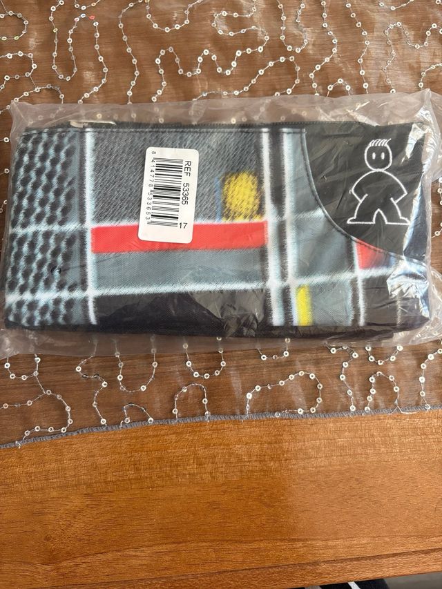 Estuche niño. Marca Campro