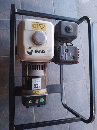 Generador Honda GX160 - Eléctrico muy poco uso