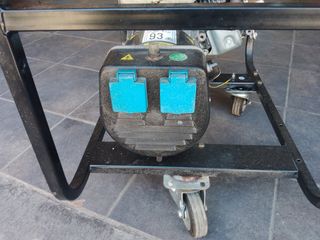 Generador Honda GX160 - Eléctrico muy poco uso