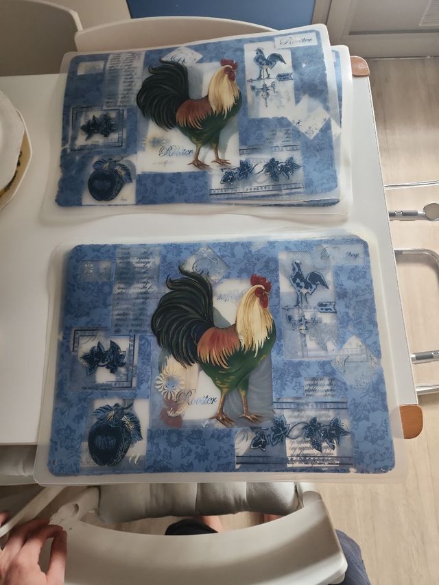 Mantel individual gallo - Plástico