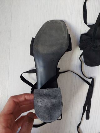 Tacones Kiabi negros -talla 39