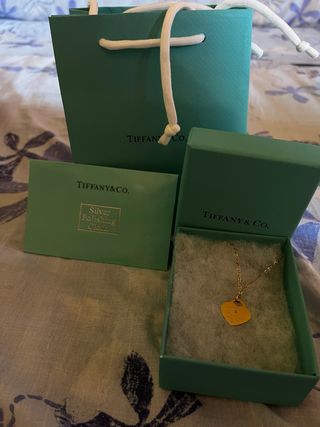 Collar Tiffany & Co. corazón dorado