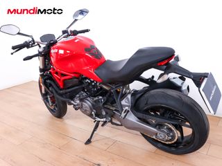 DUCATI MONSTER 821