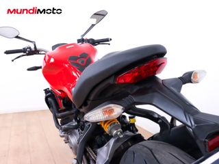 DUCATI MONSTER 821