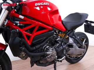 DUCATI MONSTER 821