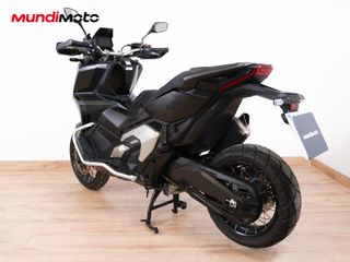 HONDA X-ADV 