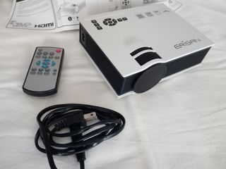 Proyector LED UC40 - Blanco/Negro