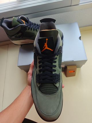 Zapatillas Jordan 4 Undefeated Talla 47,5EU