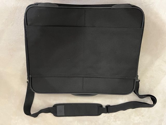 Maletín Samsonite negro